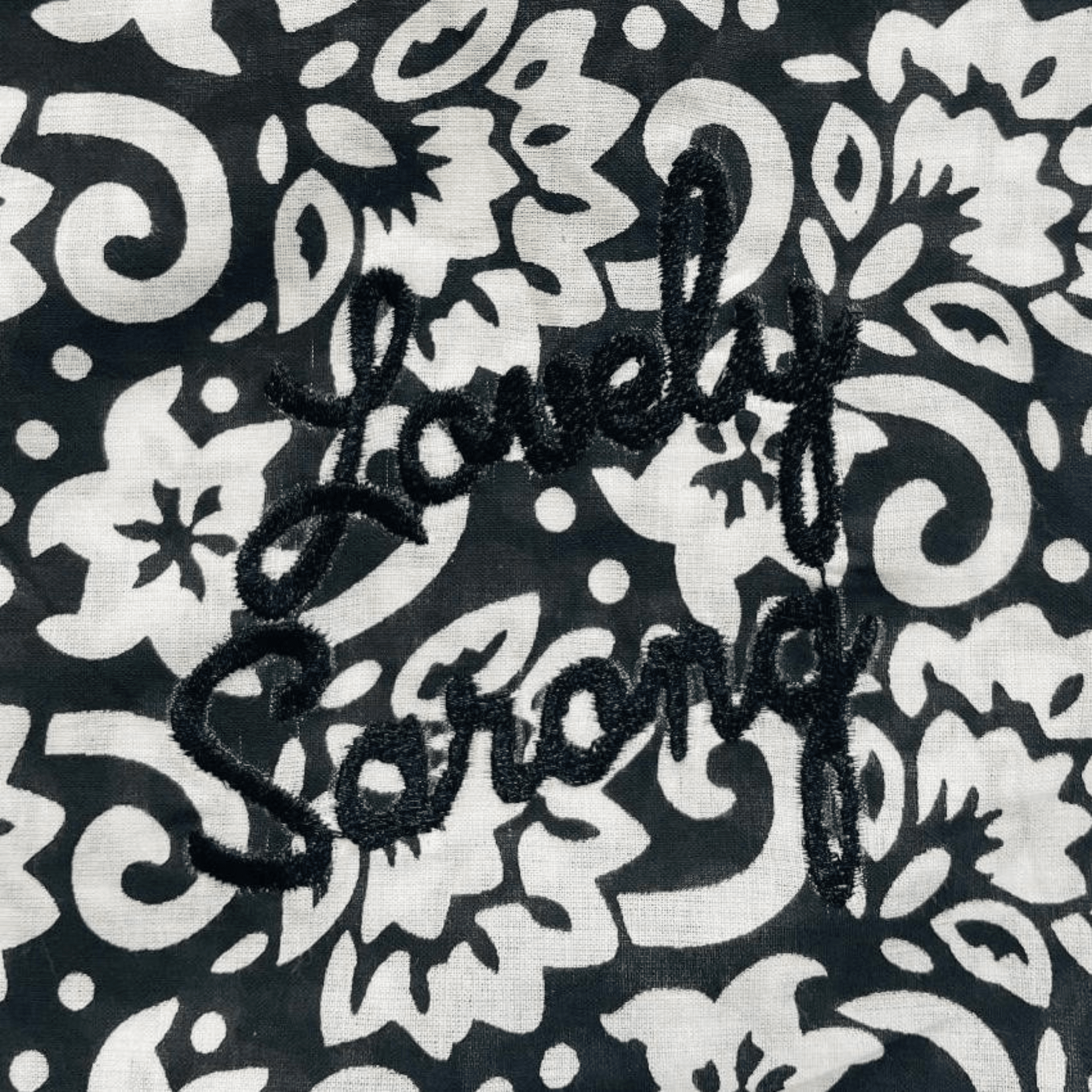 Paréo Bandana Noir - LOVELY SARONG